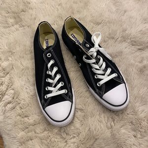 NEW IN BOX Converse